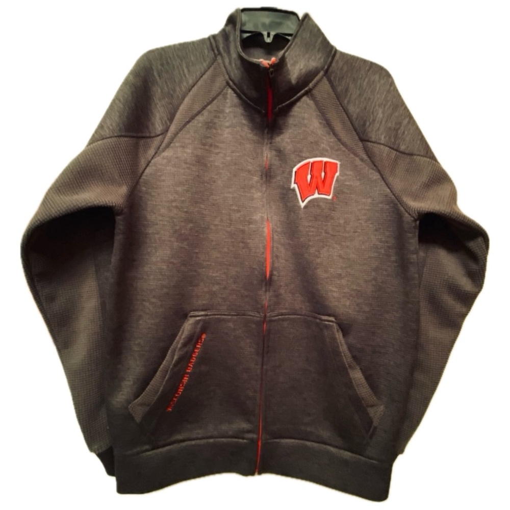 UW-Madison Glll Sports by Carl Banks Full Zip Jacket *Smoke/pet free home